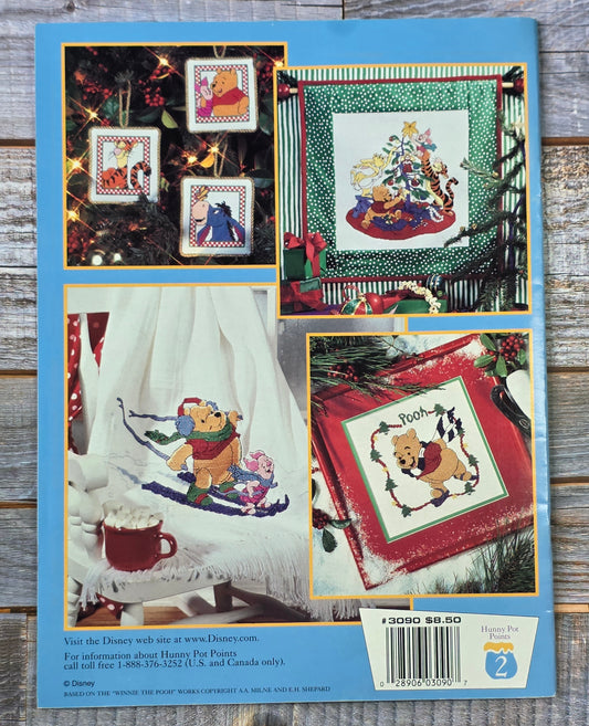 Leisure Arts: Disney Winnie the Pooh - Merry Christmas to You Leaflet 3090 Pattern