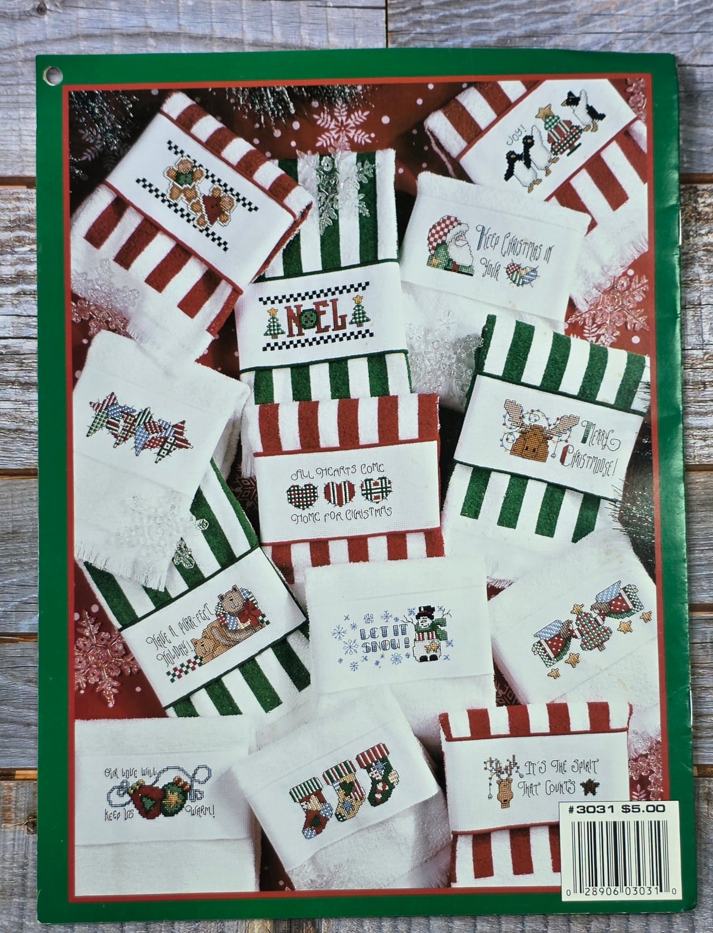 Leisure Arts: Happy Hand Towels for Christmas Leaflet #3031 Pattern