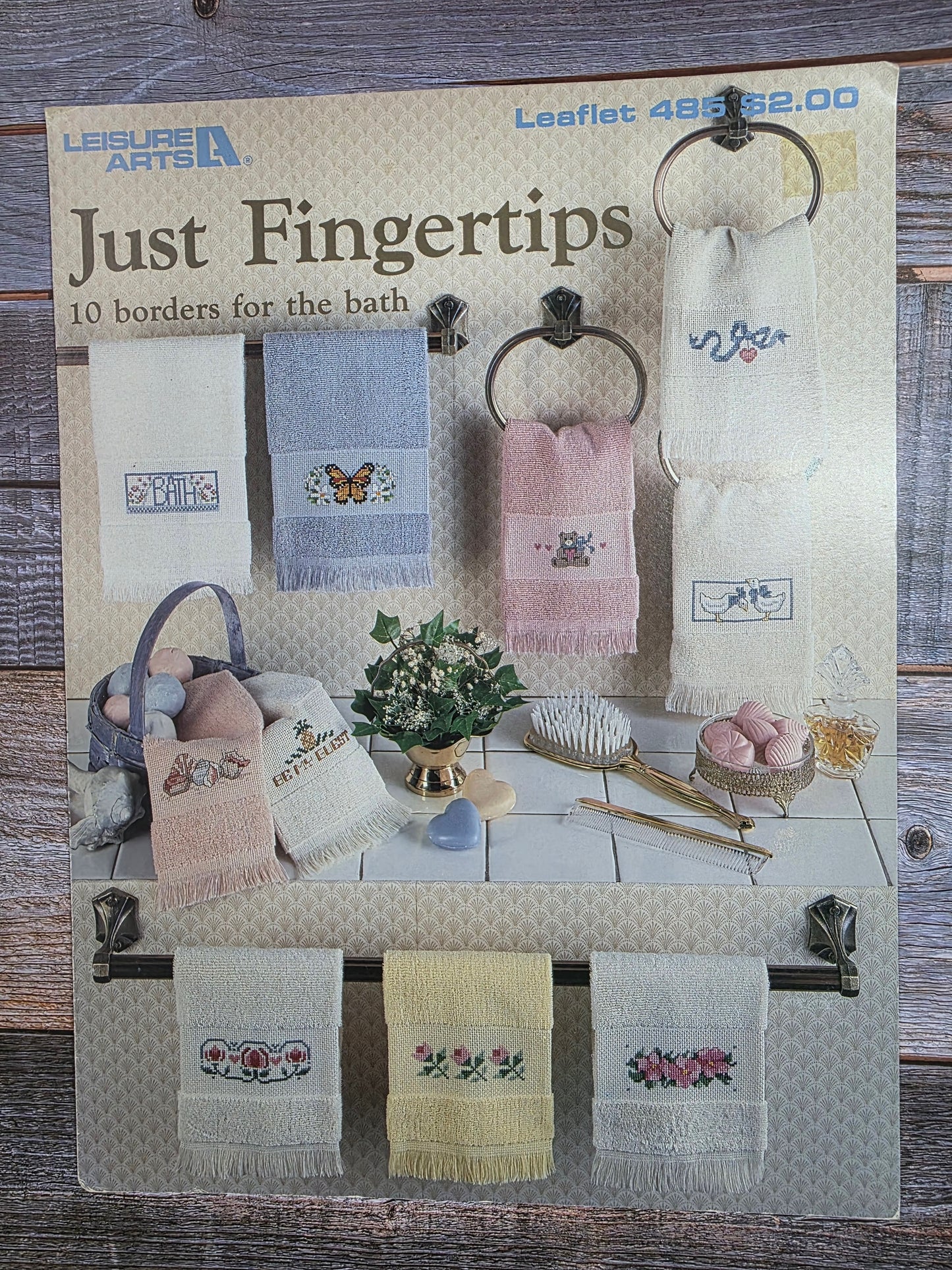 Leisure Arts: Just Fingertips Leaflet 485 Pattern