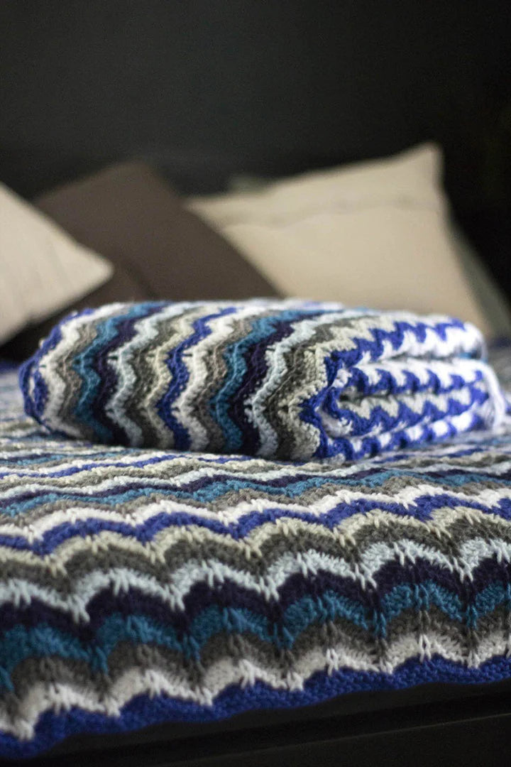 Colorbloom Deluxe Worsted Afghan Kit