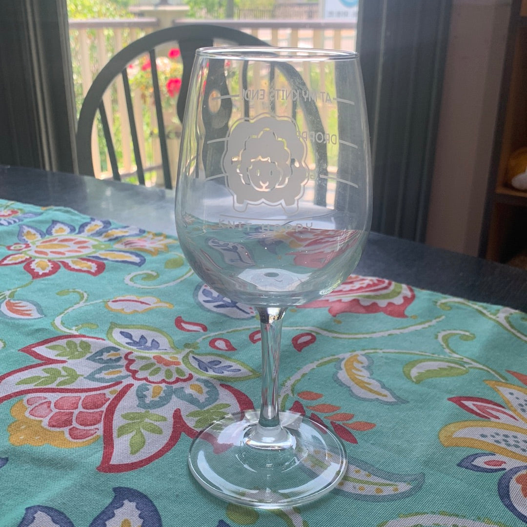Knit Happy Wine Glasses