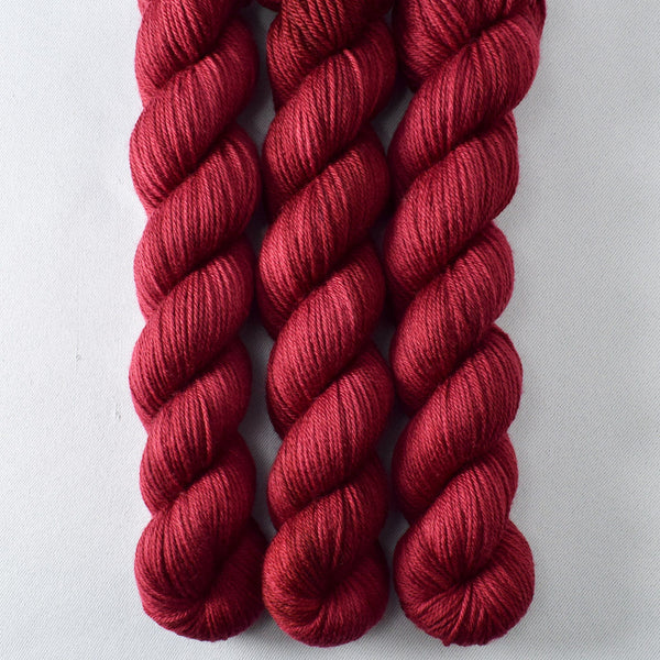 Miss Babs - Yowza Mini