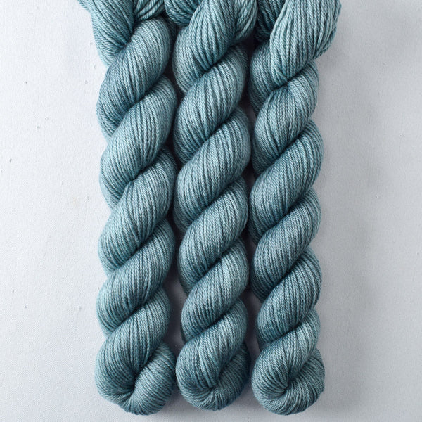 Miss Babs - Yowza Mini