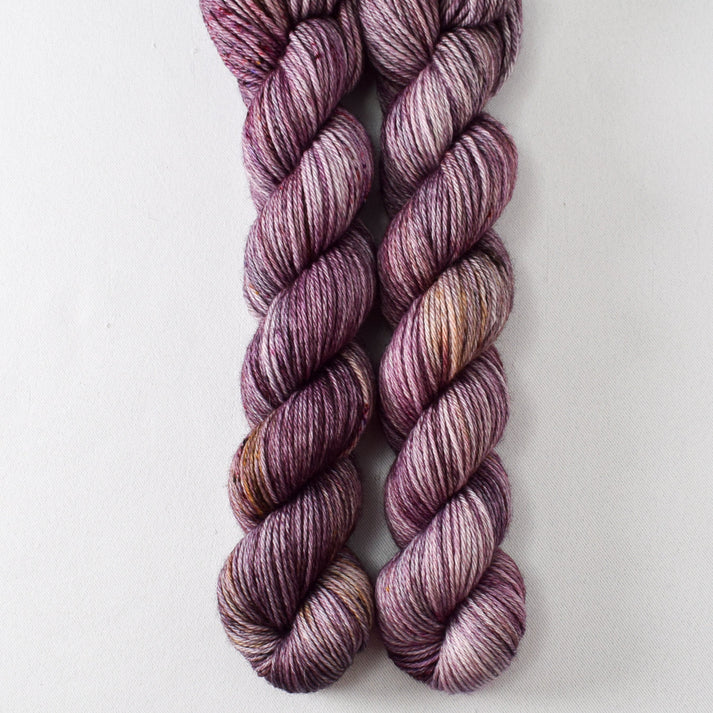Miss Babs - Yowza Mini
