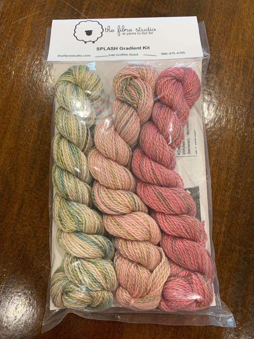 Swimming With Salmon Splash Gradient Kit