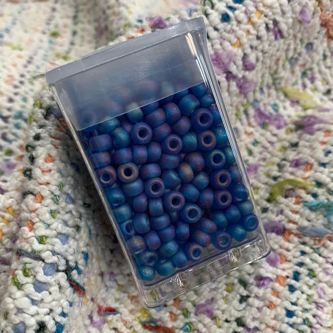 Hiya Hiya Box of Round Beads