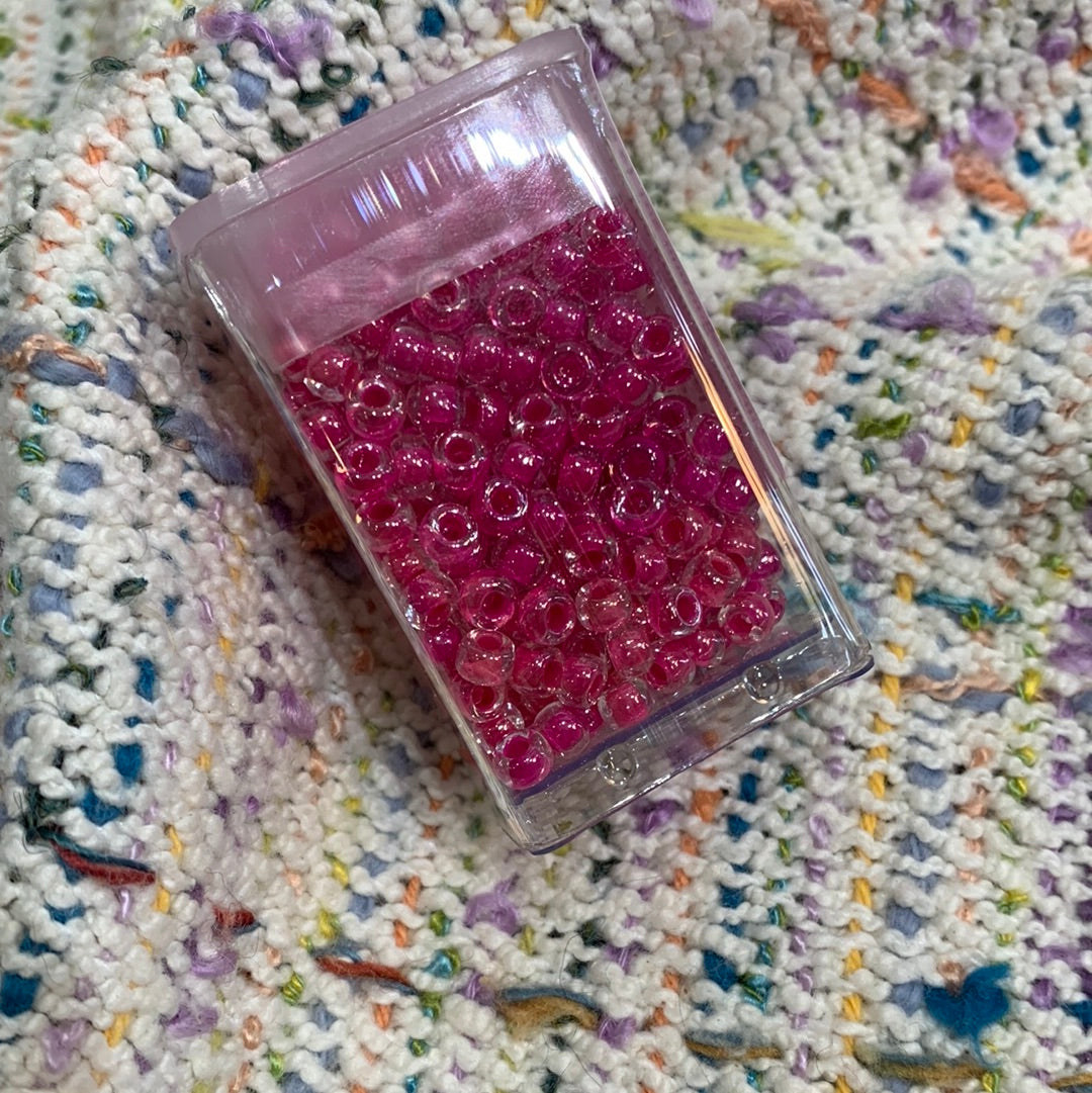 Hiya Hiya Box of Round Beads