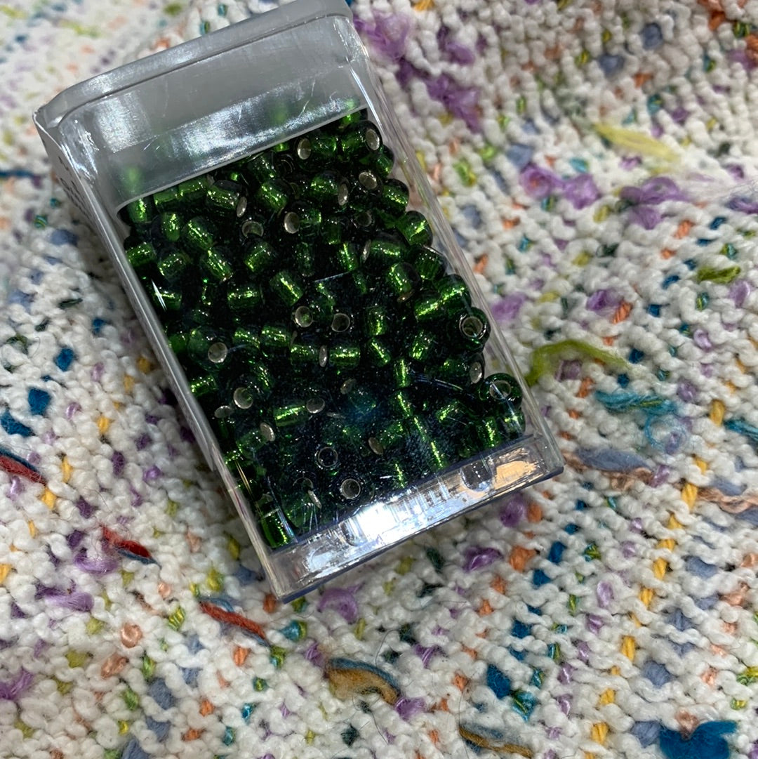 Hiya Hiya Box of Round Beads