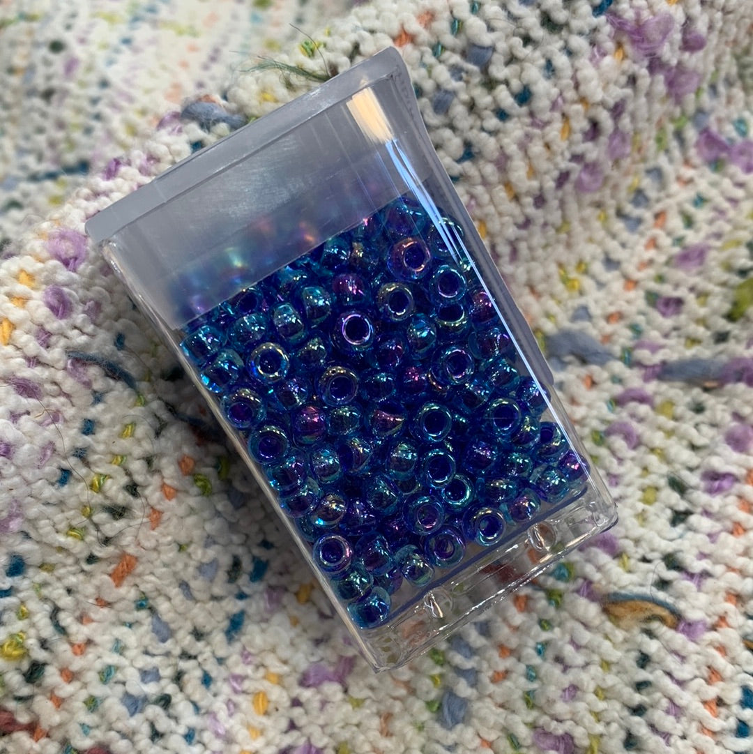Hiya Hiya Box of Round Beads