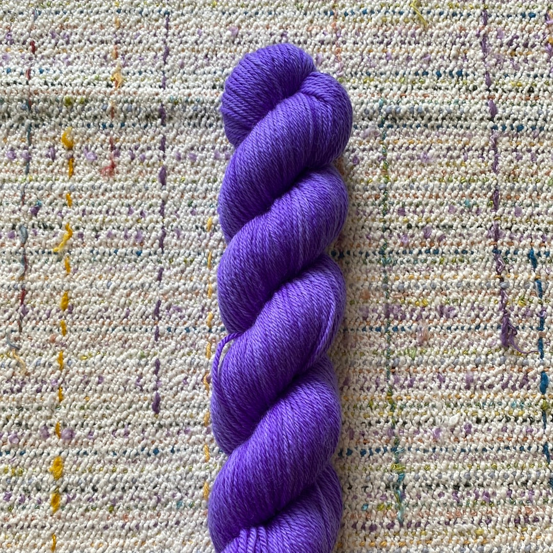 Miss Babs - Yowza Mini