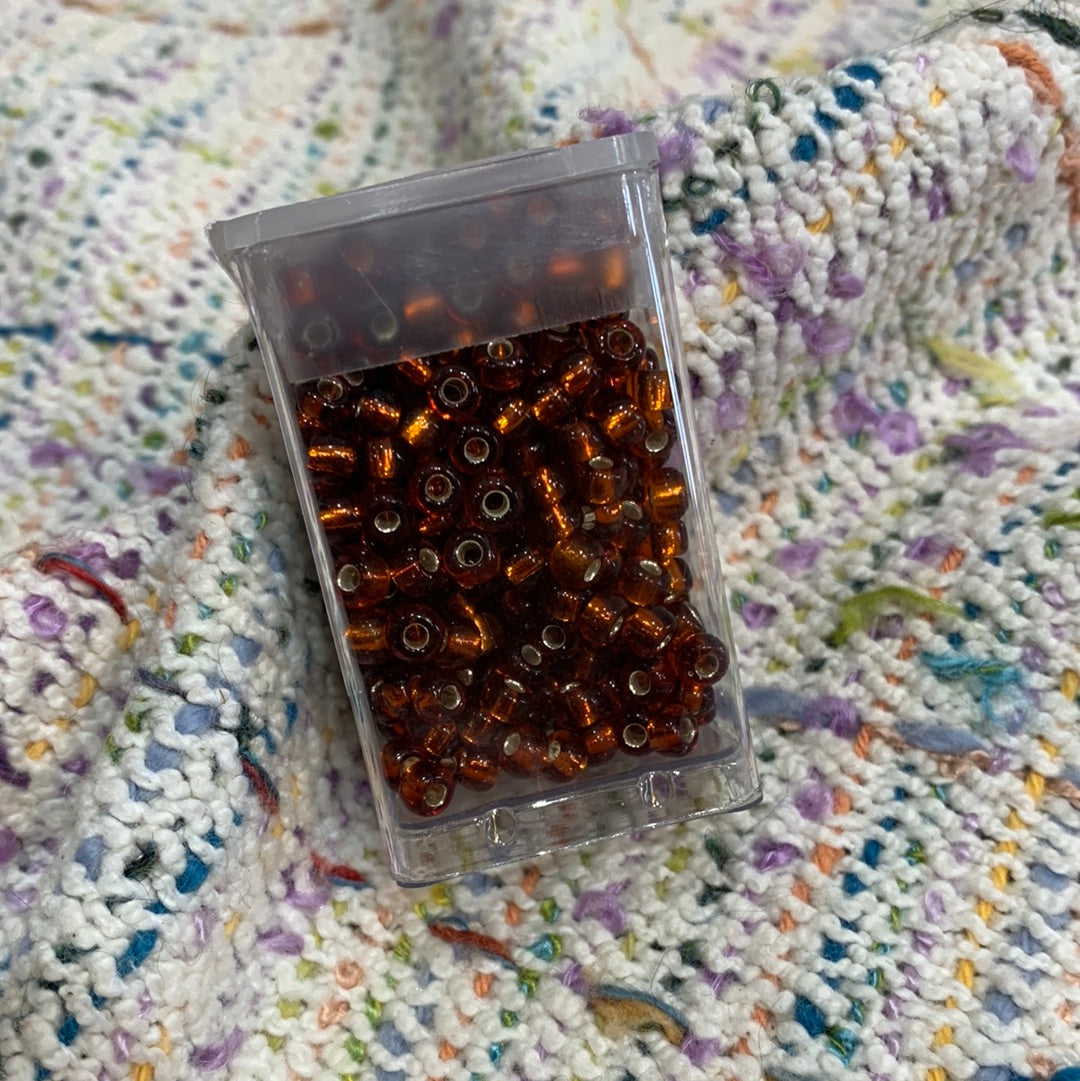 Hiya Hiya Box of Round Beads