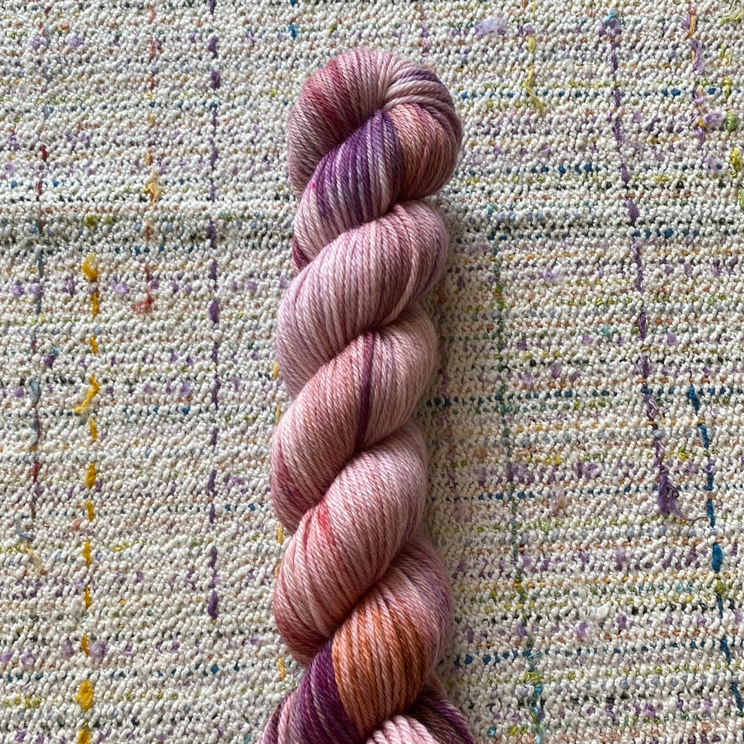 Miss Babs - Yowza Mini