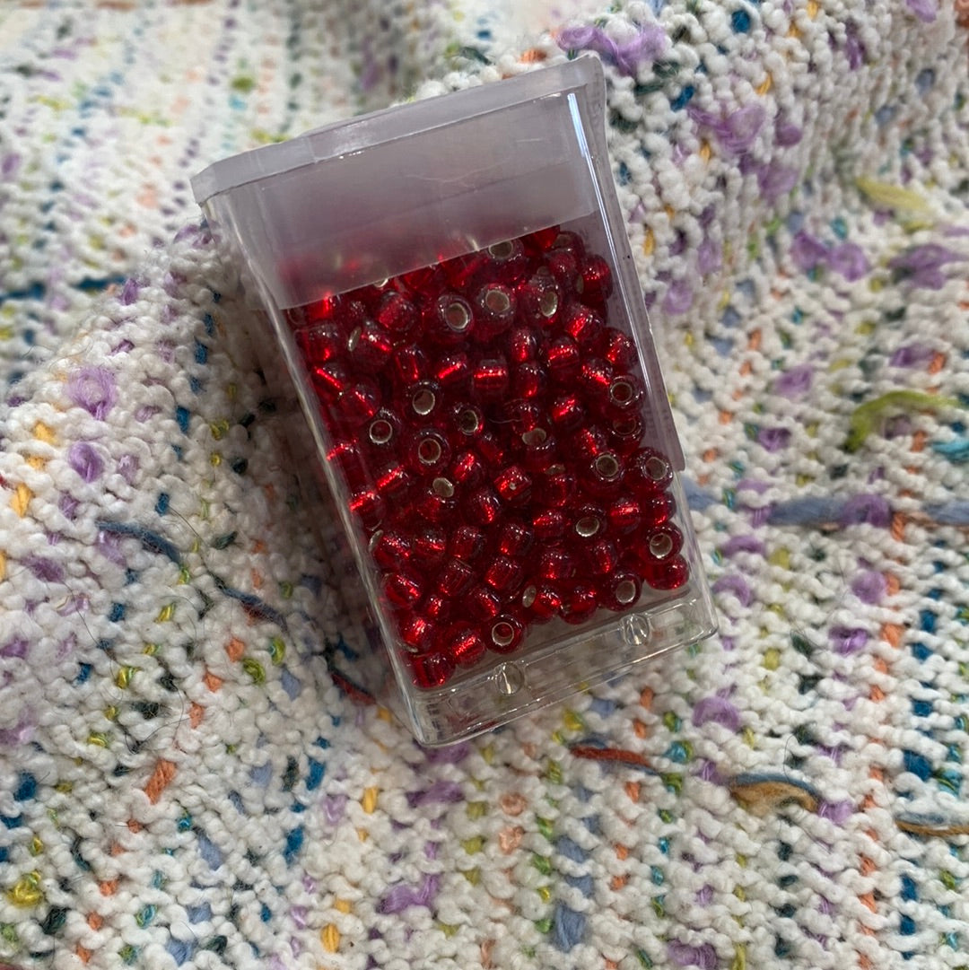 Hiya Hiya Box of Round Beads