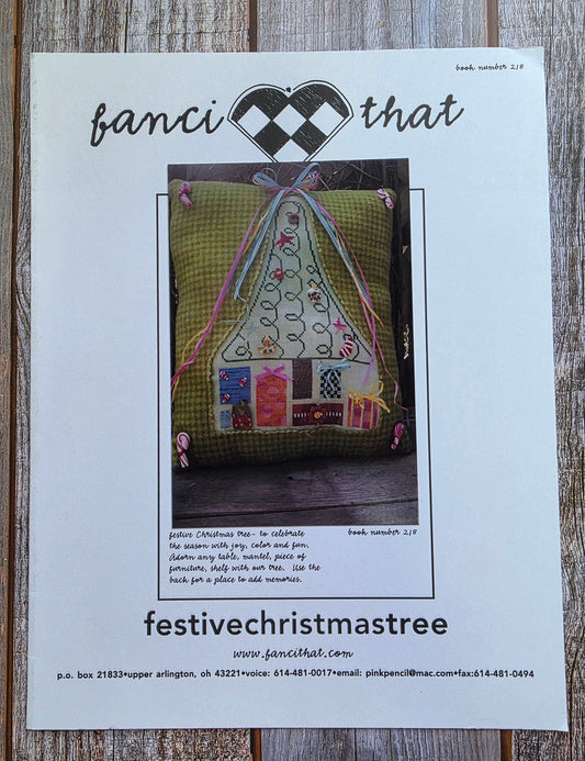 Fanci That: Festive Christmas Tree Book Pattern 218