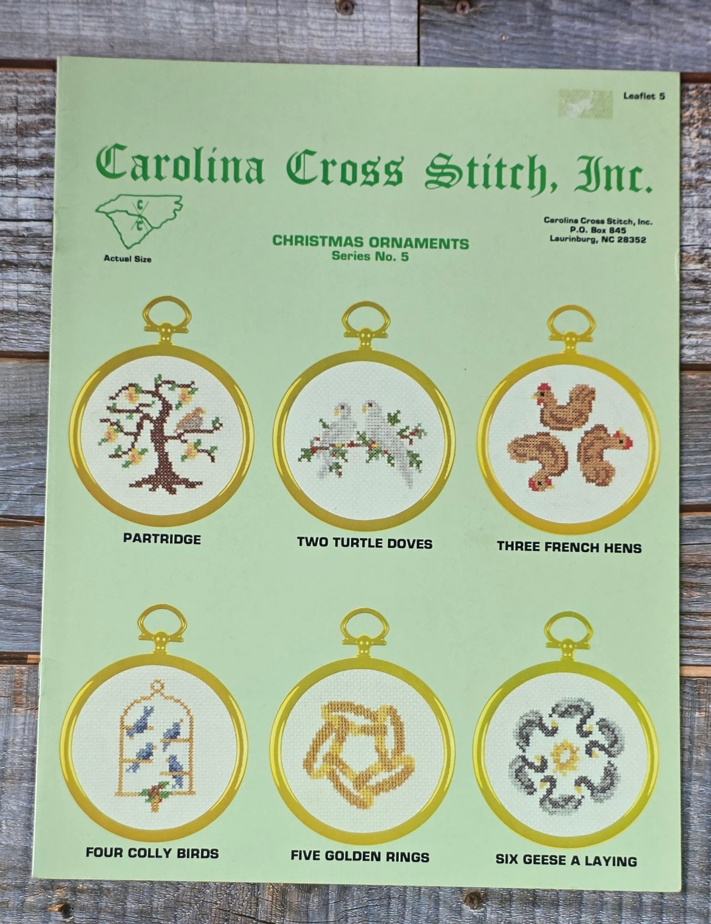 Carolina Cross Stitch, Inc: Christmas Ornaments Series No 5 Pattern