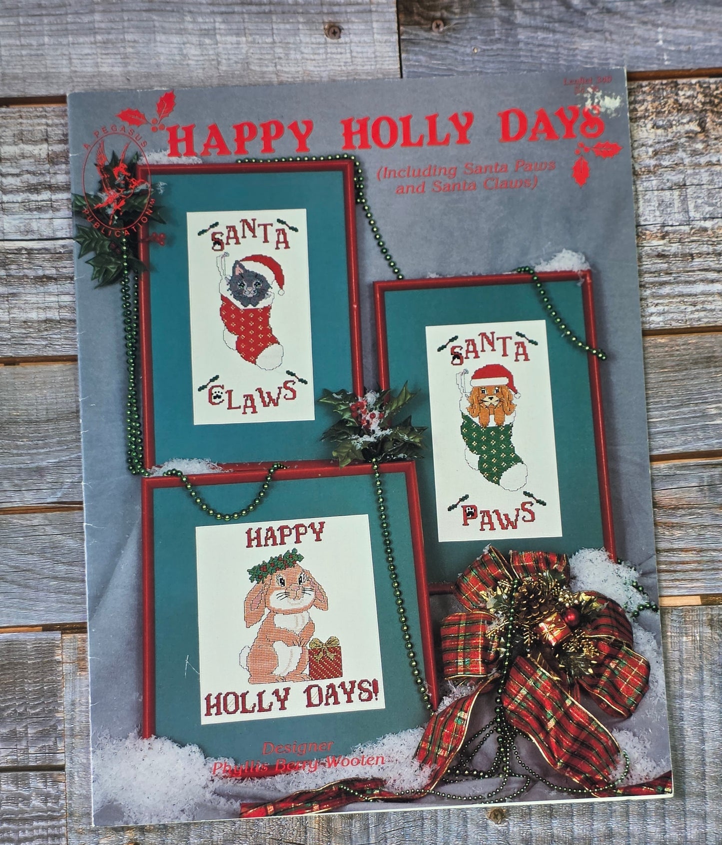 A Pegasus Publication: Happy Holly Days Pattern