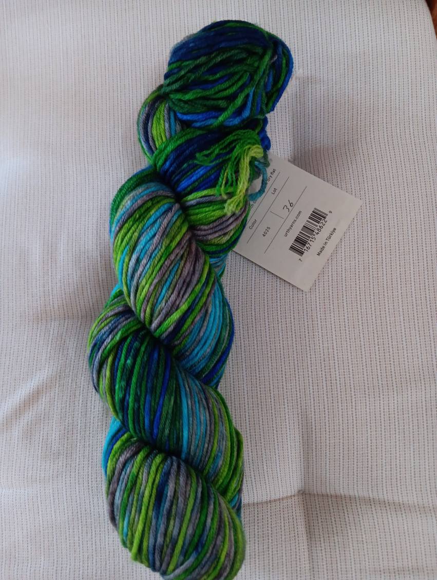 Urth Yarn Uneek Worsted - SALE