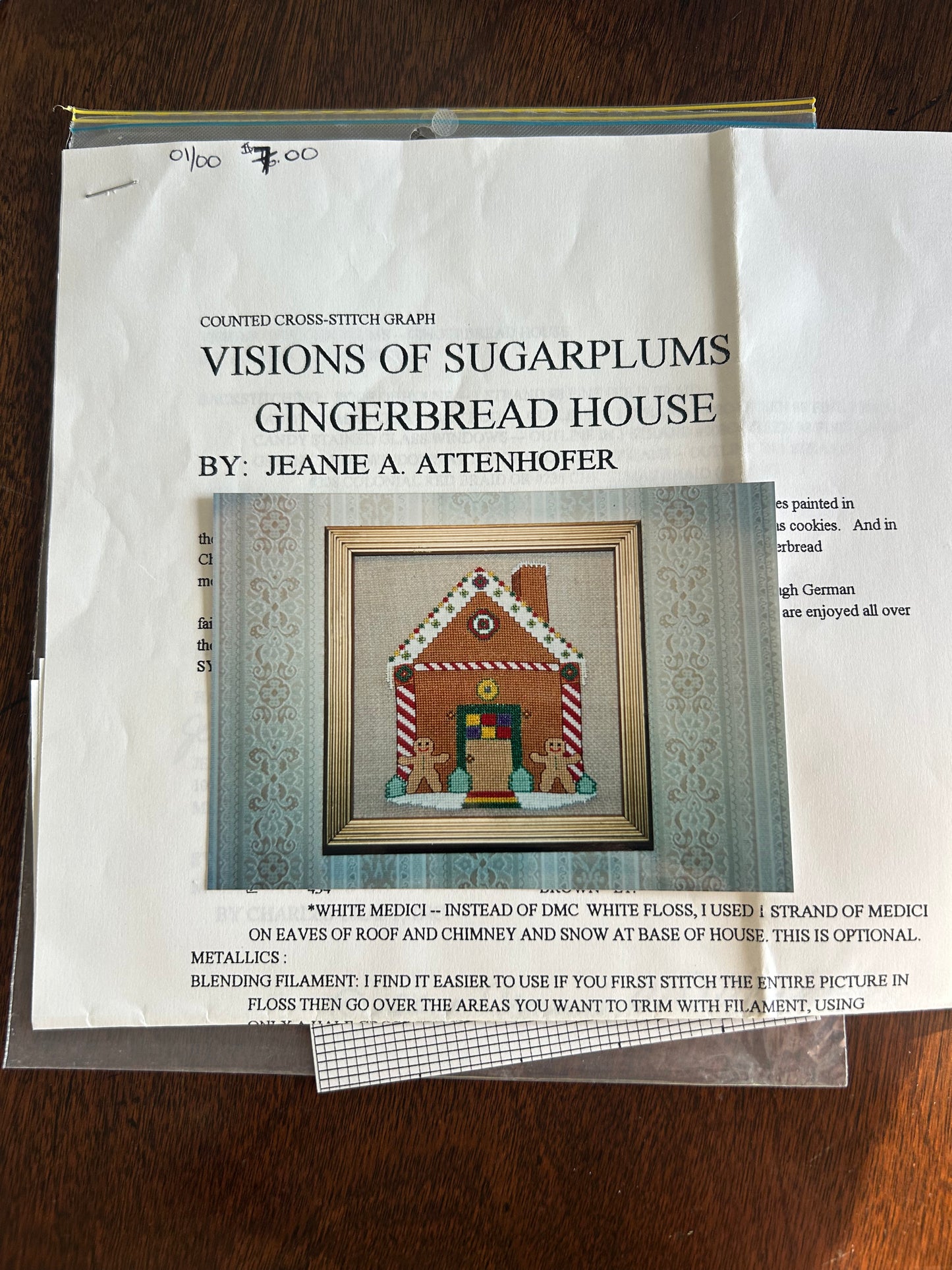 Jeanie Attenhofer: Visions of Sugarplums Gingerbread House pattern