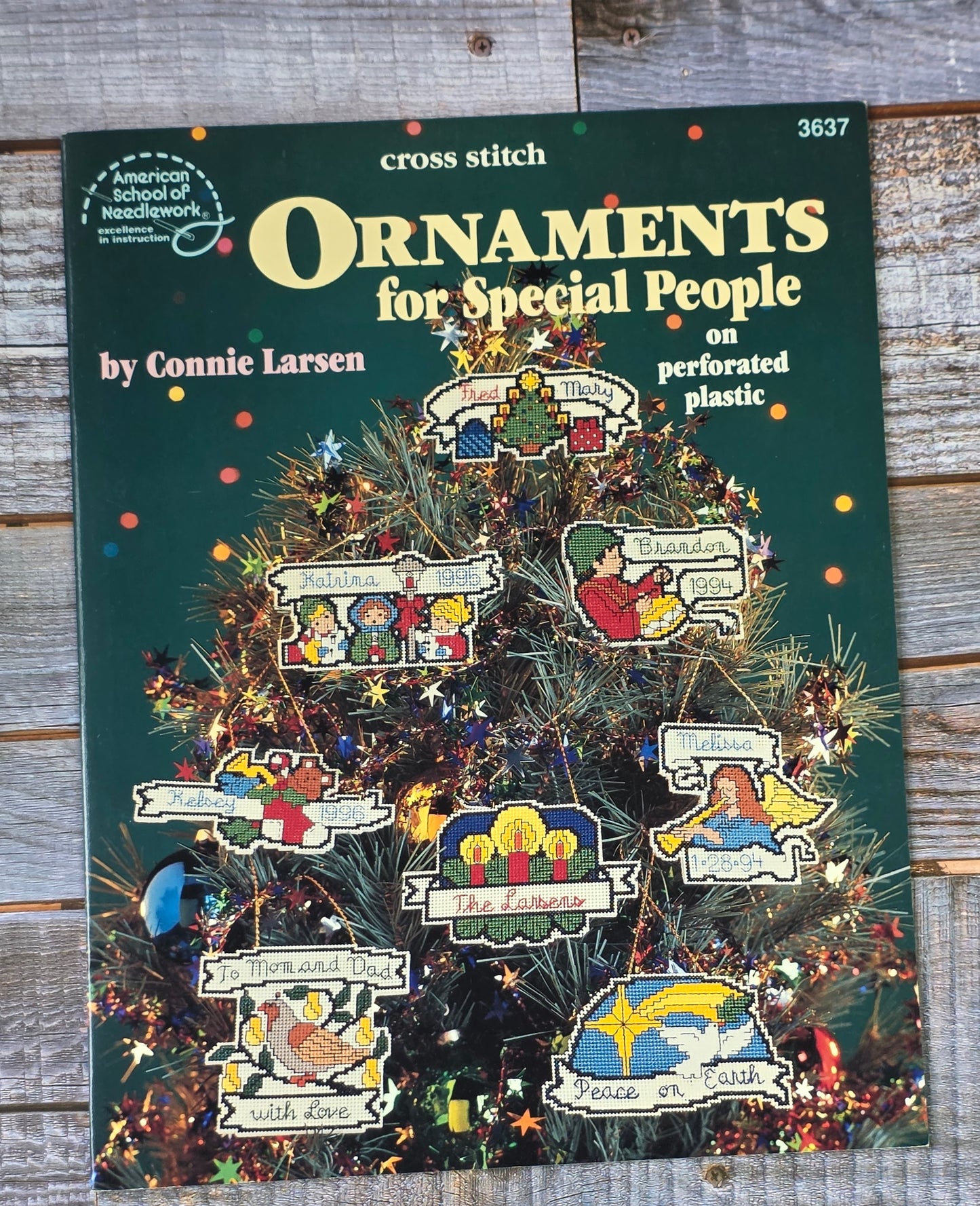American School Of Needlework: Ornaments for Special People 3637 Pattern