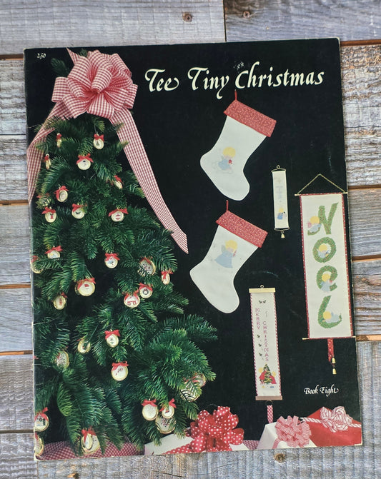Busy Hands Needlework Designs: Tee Tiny Christmas Book 8 Pattern