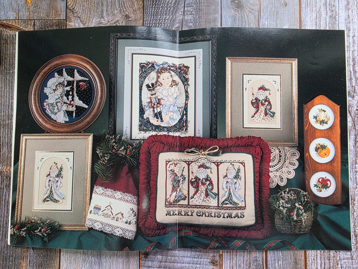 Stoney Creek Collection: Visions of Christmas Patterns Book 110