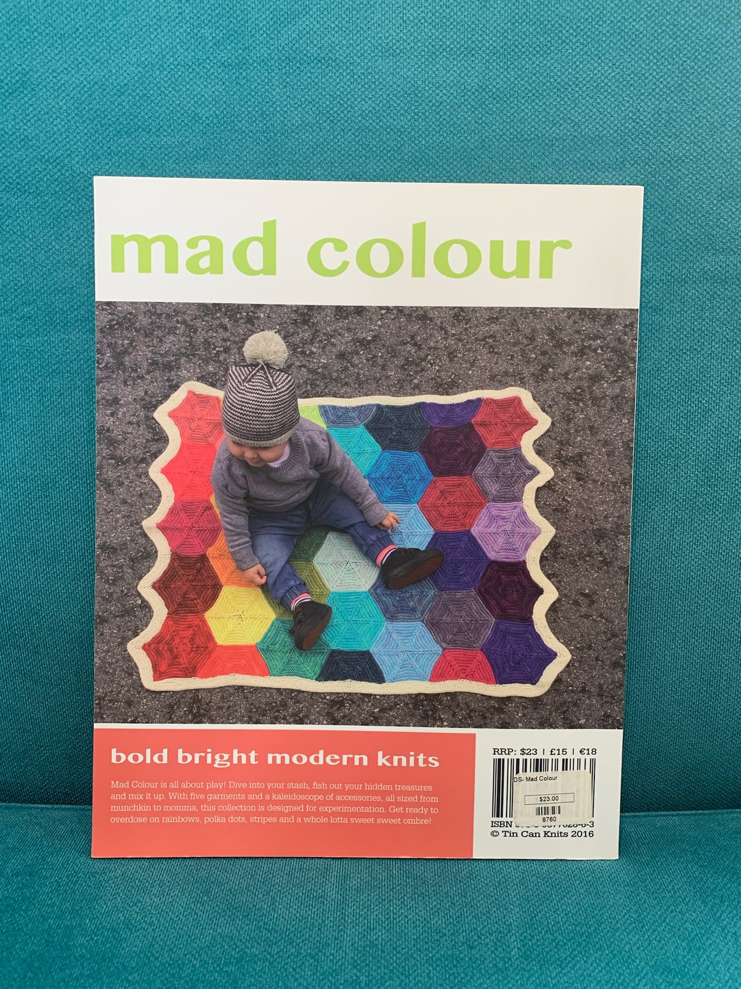 Mad Colour: Bold and Playful Modern Knits - Alexa Ludeman and Emily Wessel