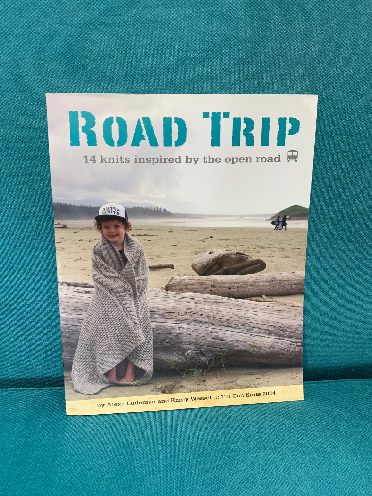 Road Trip: 14 Knits Inspired by the Open Road - Alexa Ludeman and Emily Wessel (Tin Can Knits 2014)