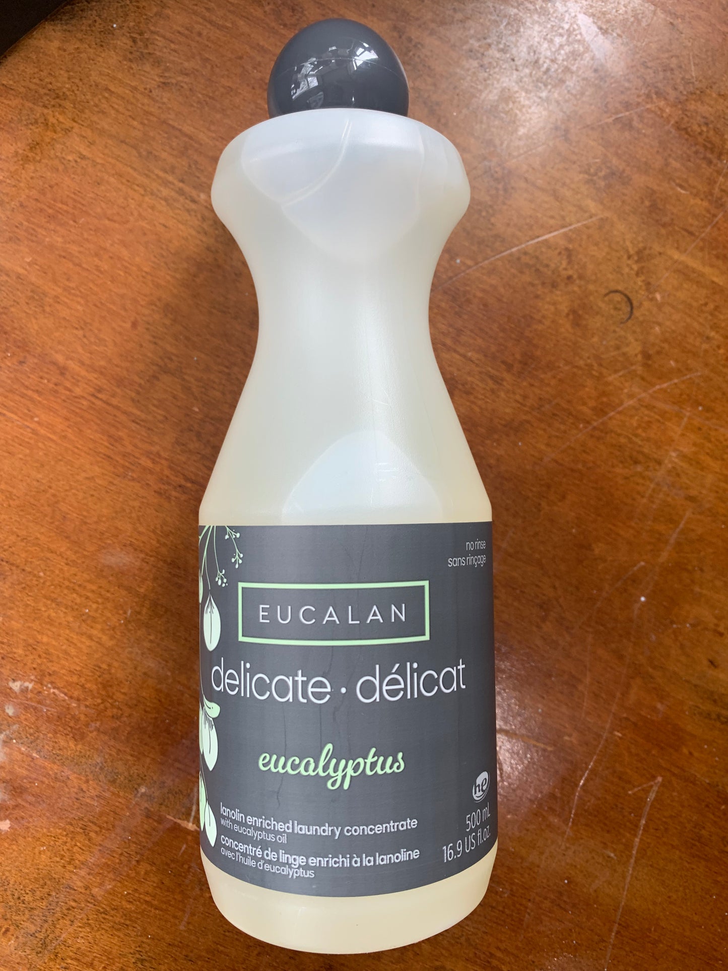 Eucalan Delicate - Lanolin enriched laundry concentrate – ALikelyYarn