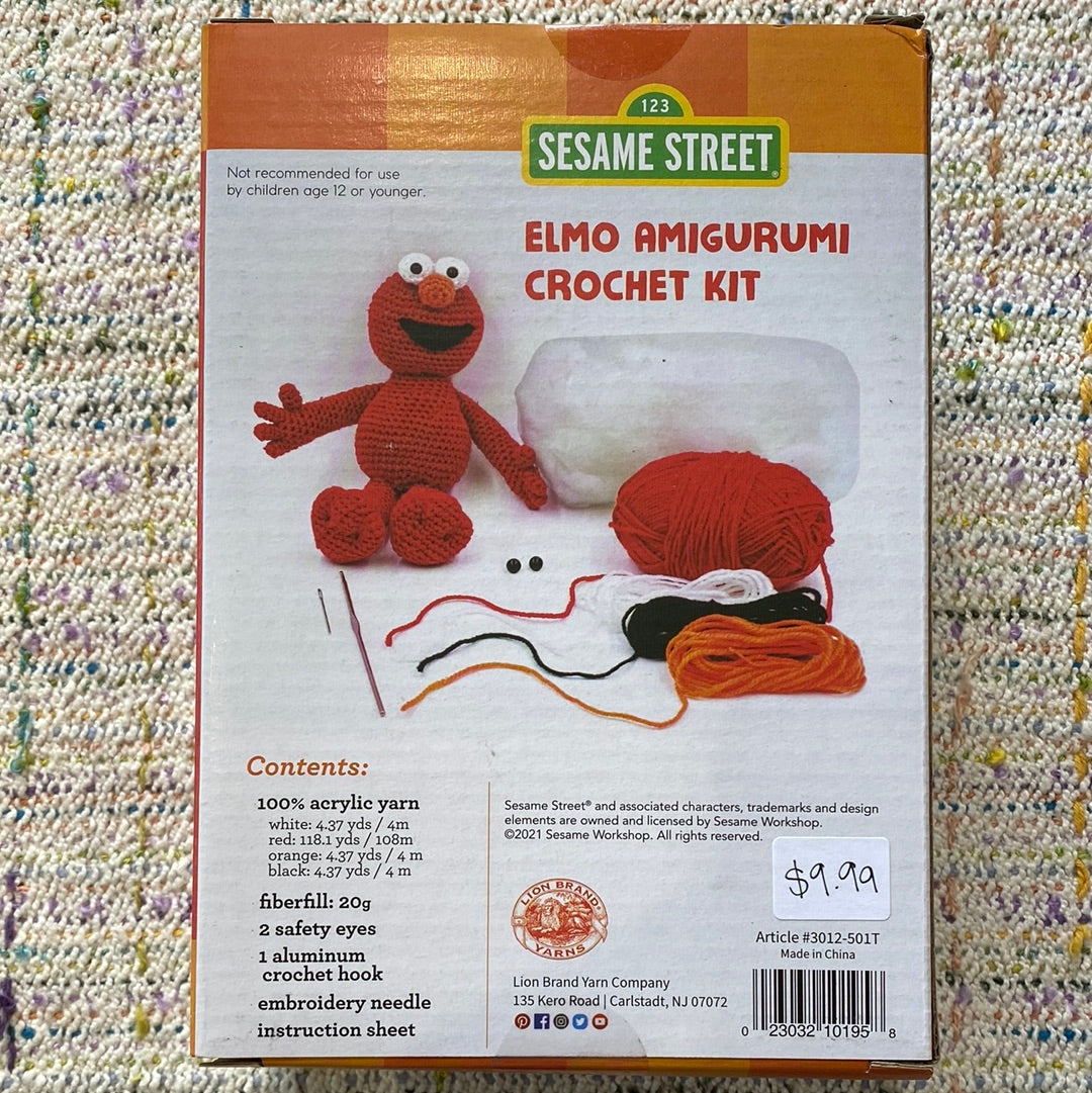Sesame Street - Elmo Amigurumi Crochet Kit